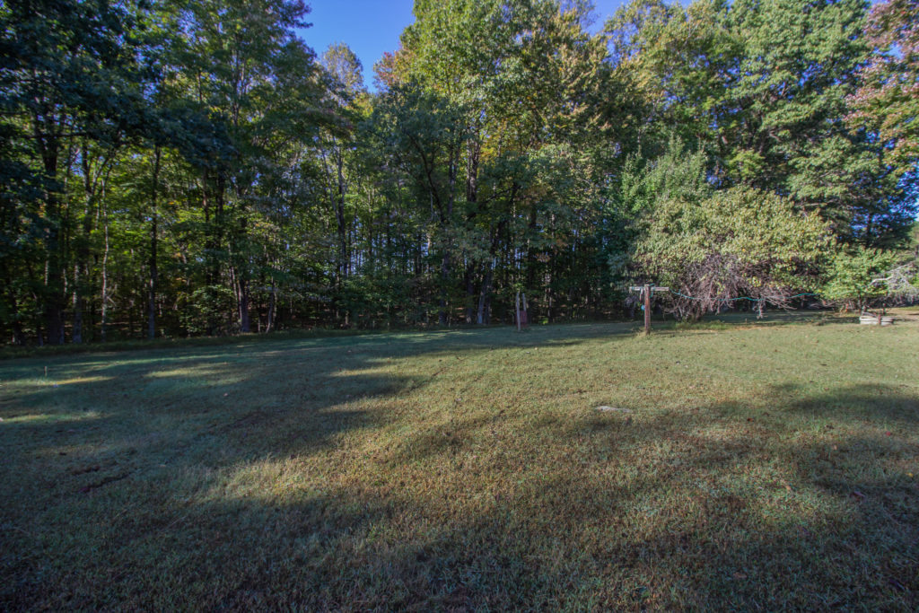 2 Acres in Buckingham County